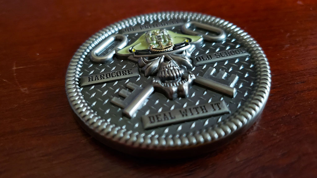 roll tide challenge coin back