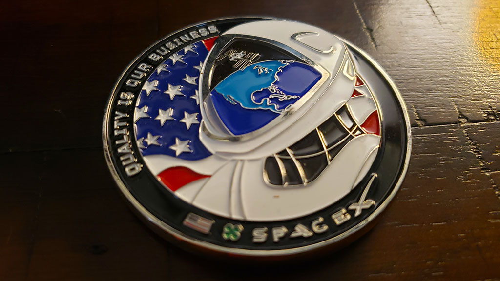 crew dragon demo-2 coin front